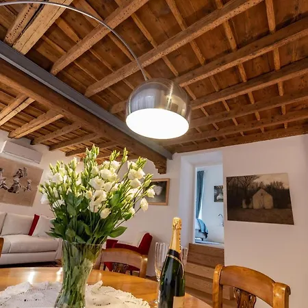 Apartment Boutique By Rent Como